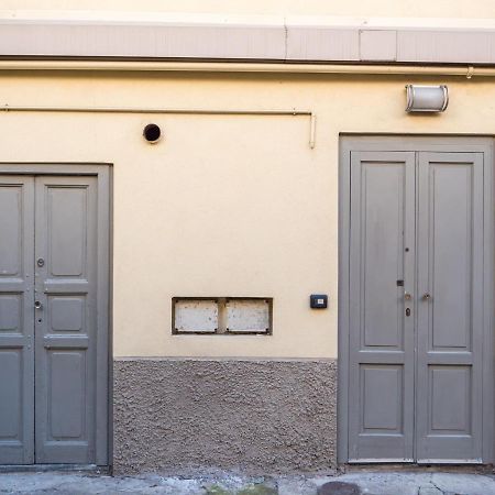 The Best Rent - Studio Nearby Sant'Agostino Metro Μιλάνο Εξωτερικό φωτογραφία